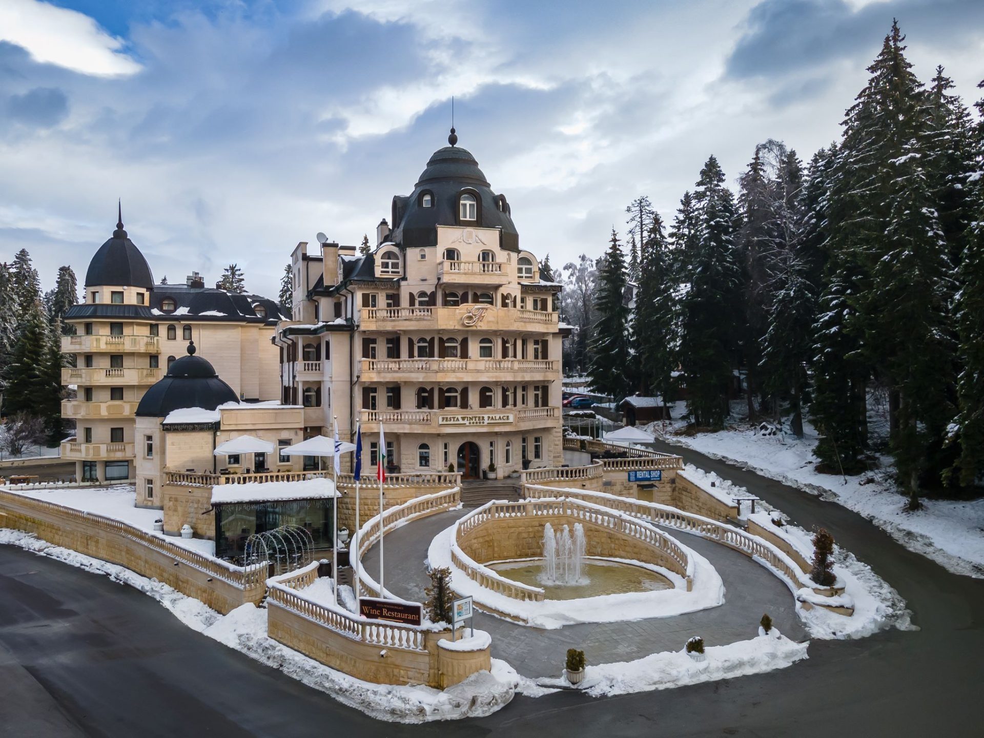Festa Winter Palace Borovets 5*