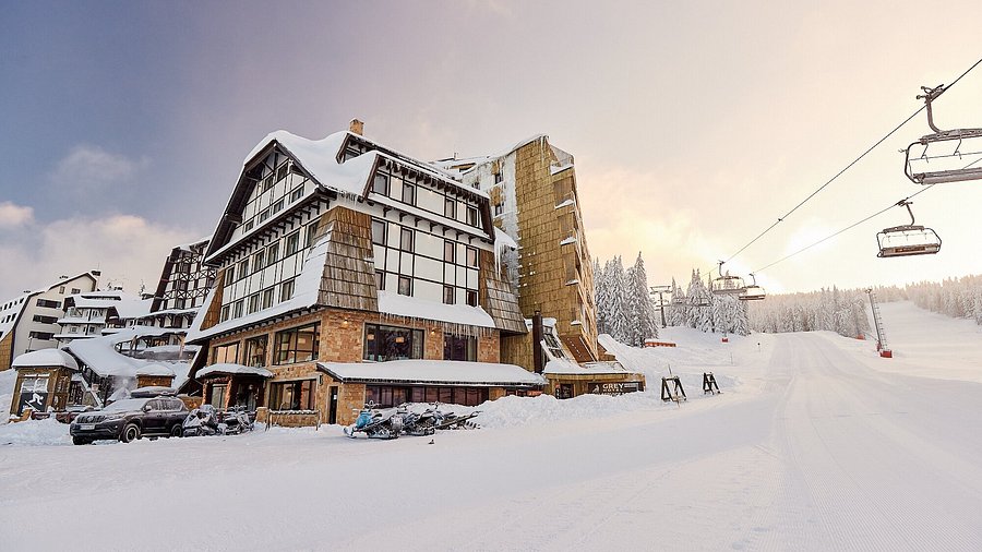 Grey Hotel 5*